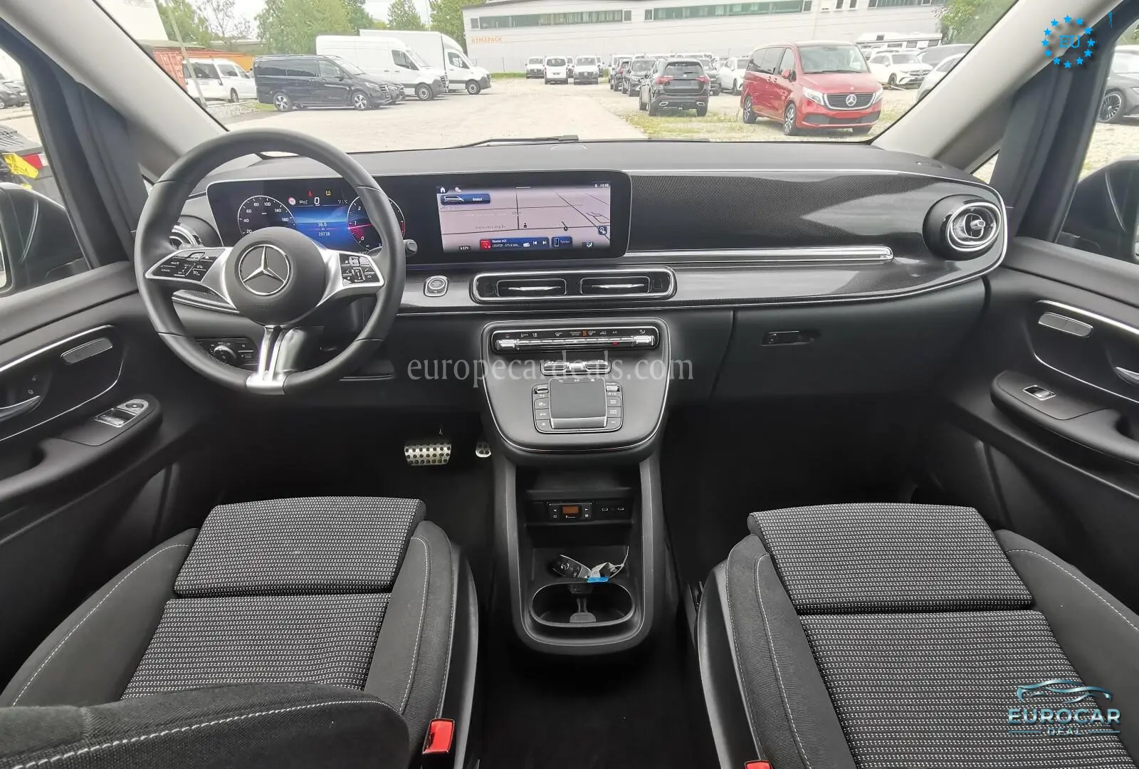 Mercedes-Benz V 220