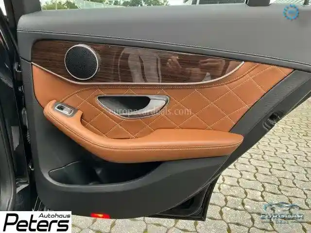 Mercedes-Benz C 63 AMG