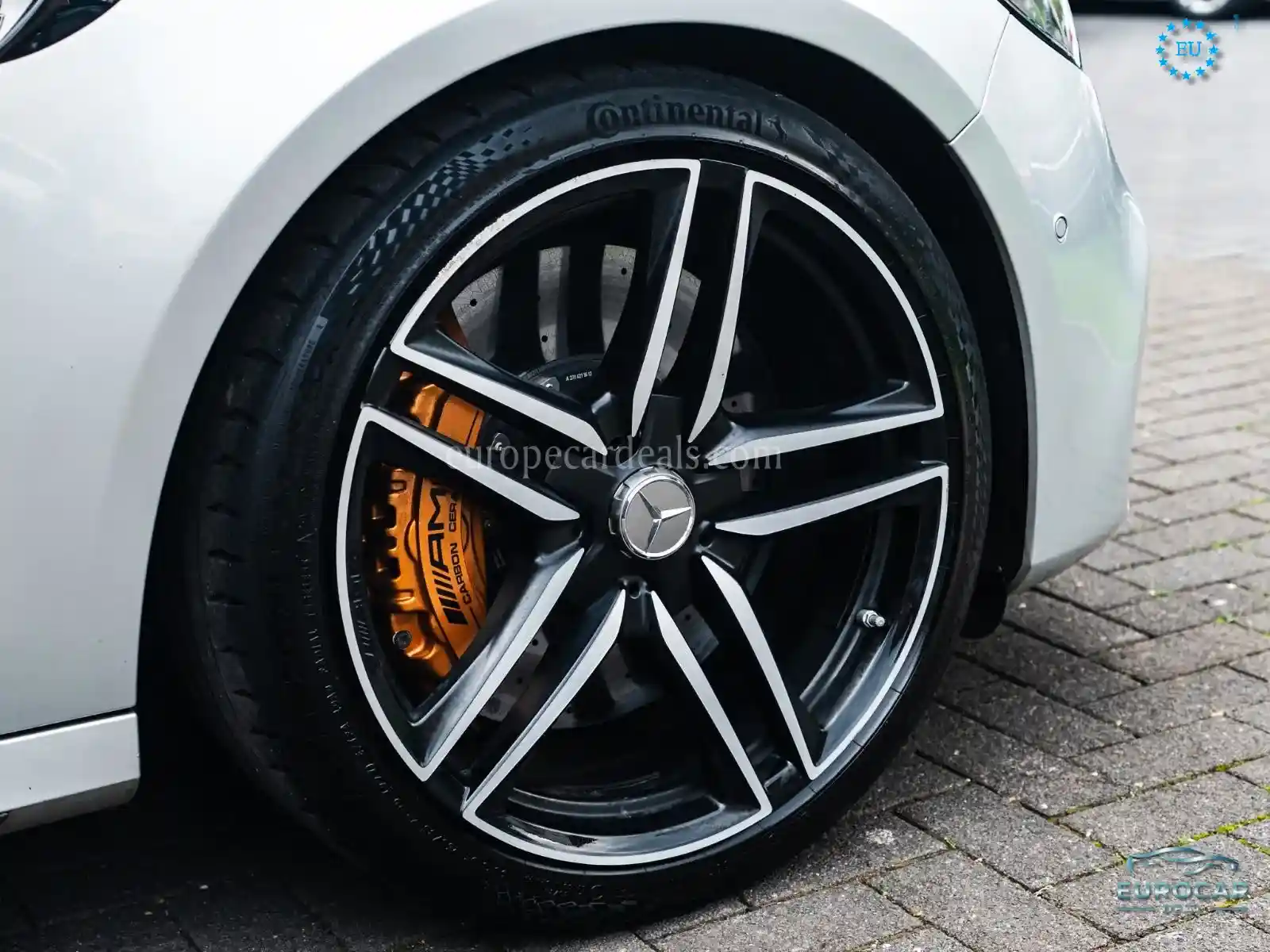 Mercedes-Benz E 63 AMG