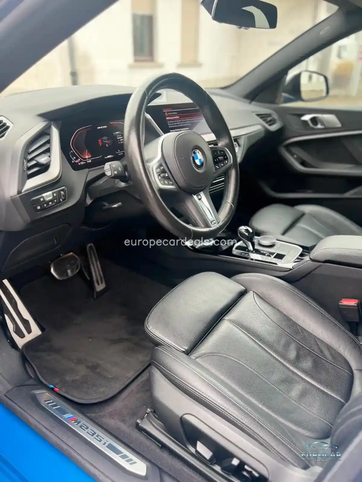 BMW M235