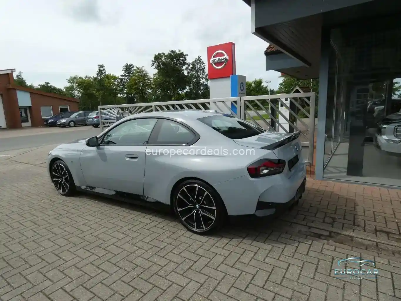 BMW 230