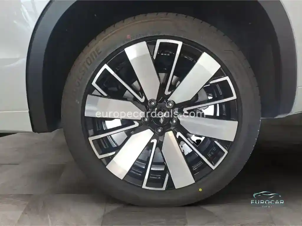 Mitsubishi Plug-in Hybrid Outlander