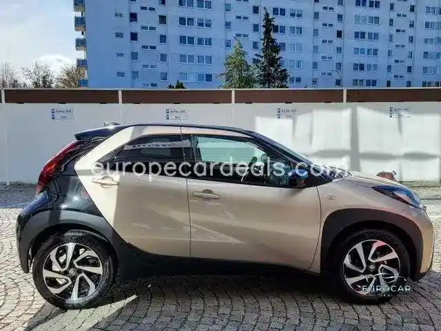 Toyota Aygo (X)