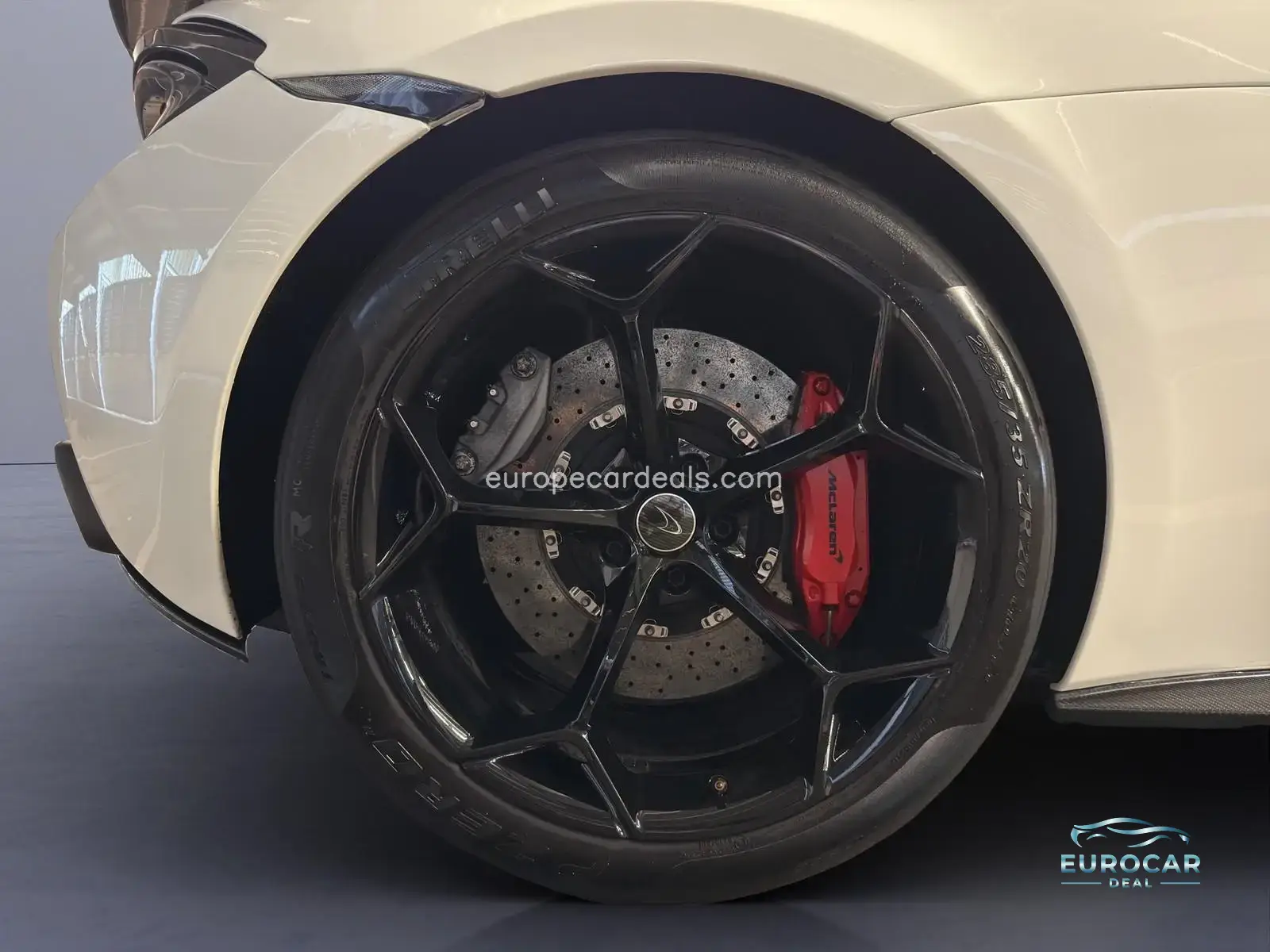 McLaren 570S