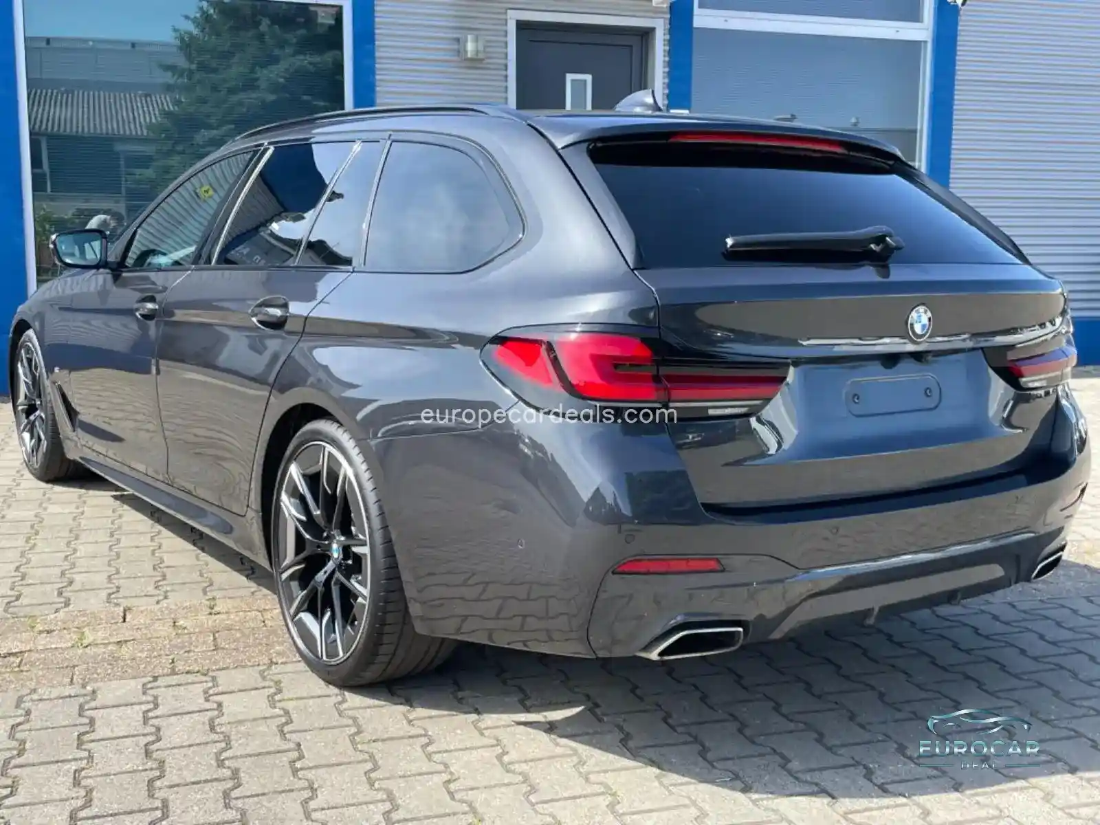 BMW 530