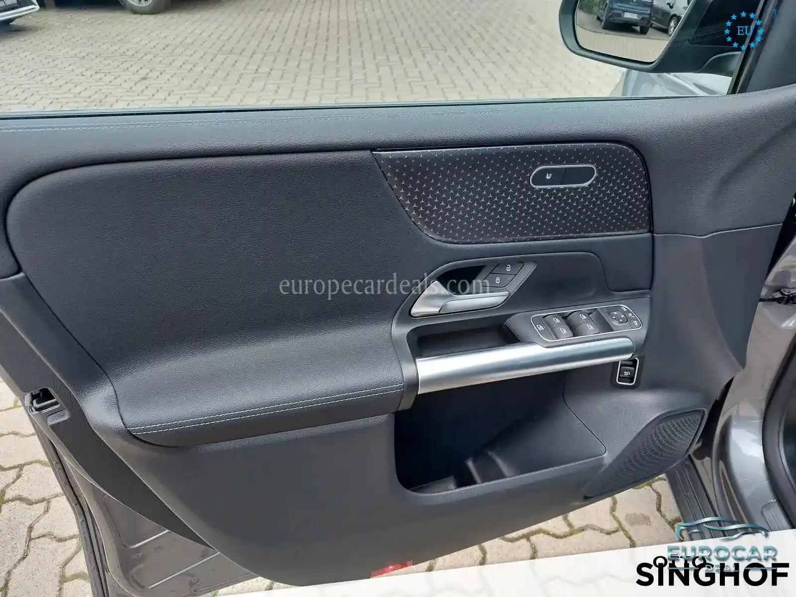 Mercedes-Benz B 220