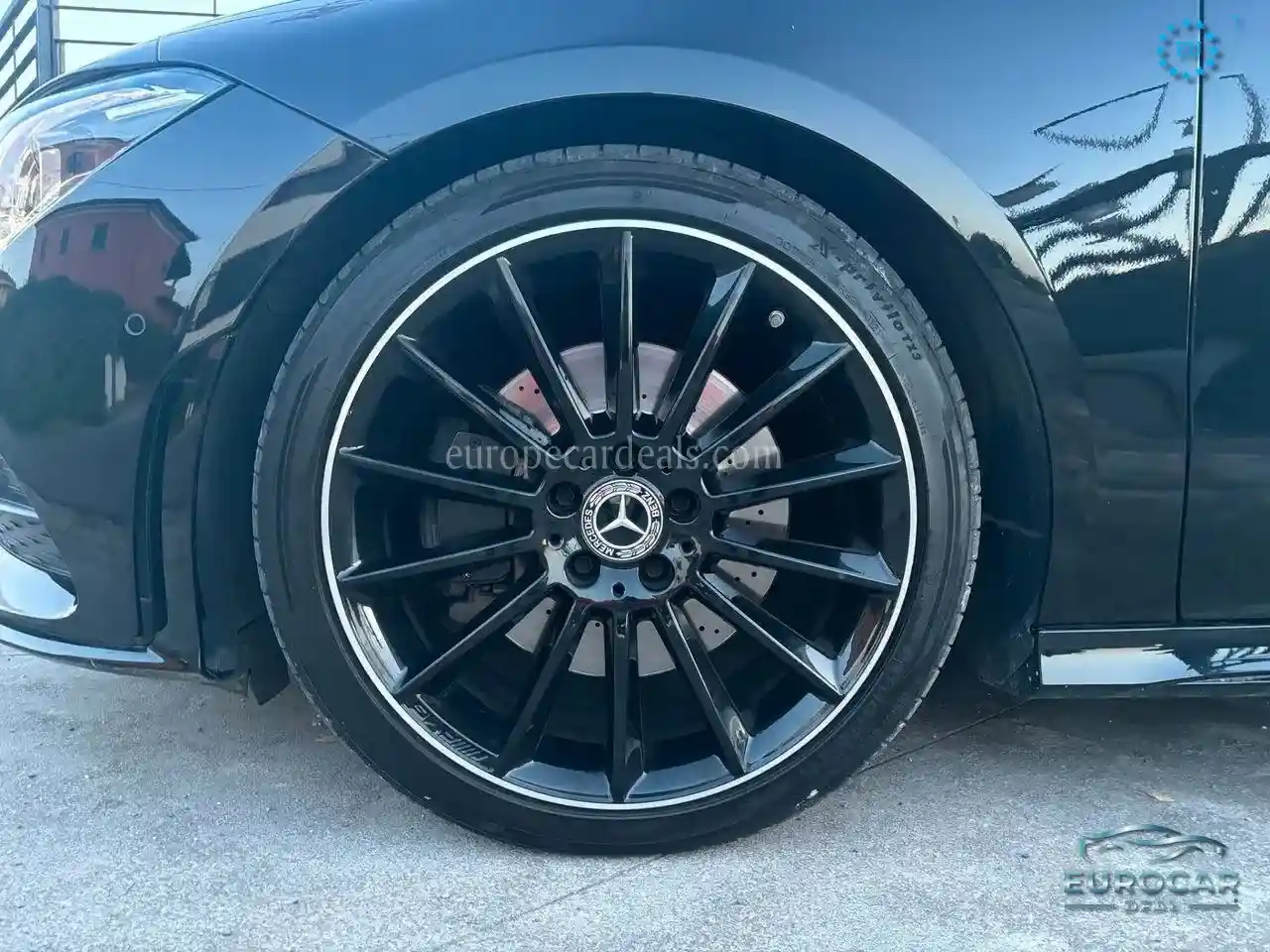 Mercedes-Benz CLA 220