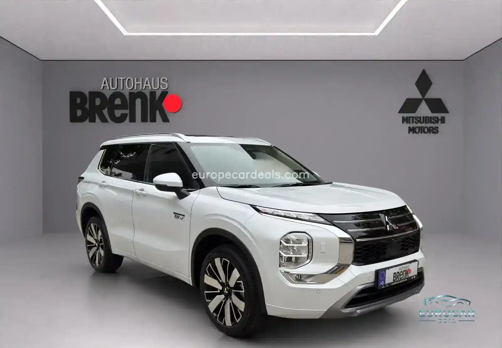 Mitsubishi Plug-in Hybrid Outlander