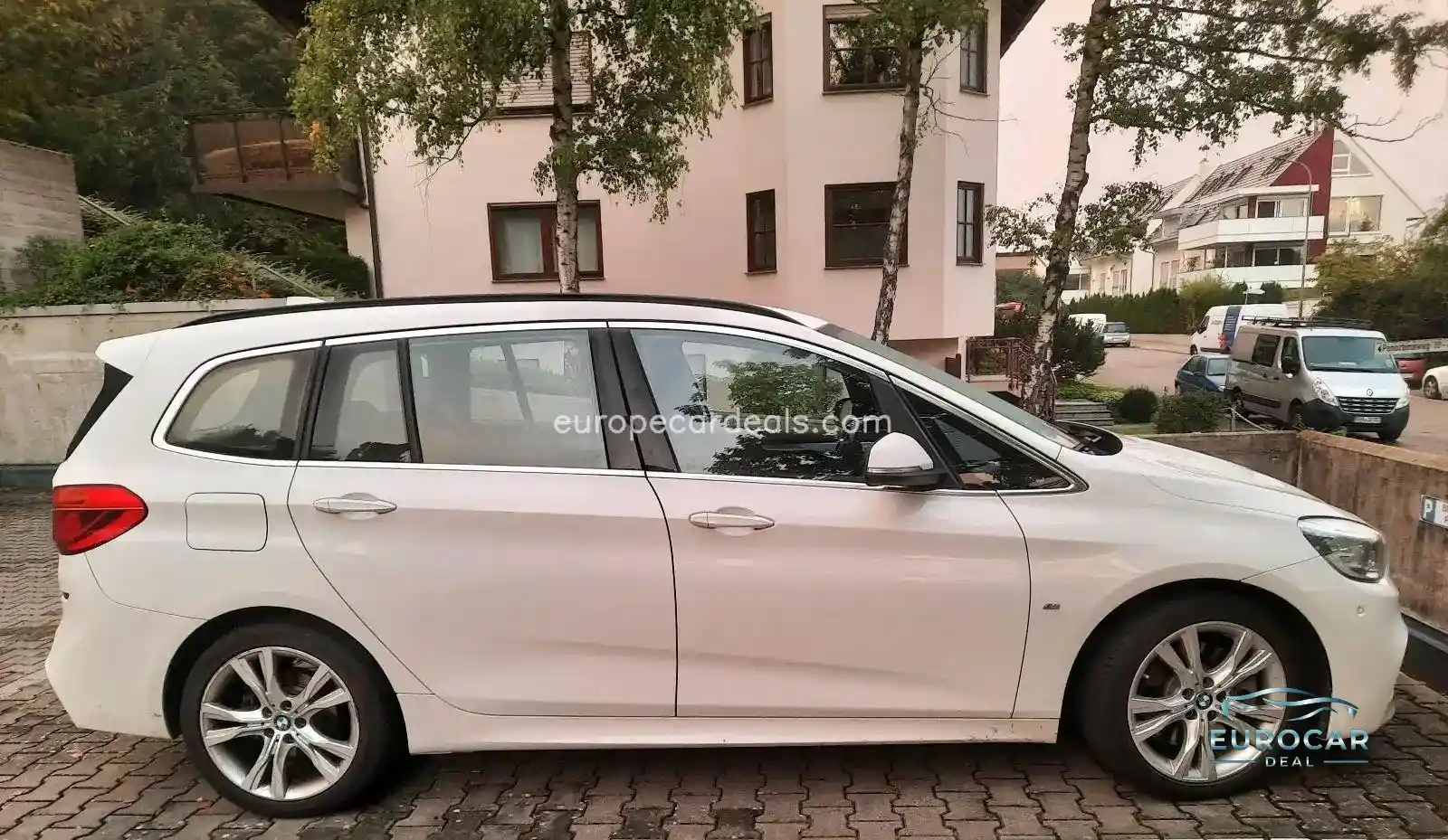 BMW 220