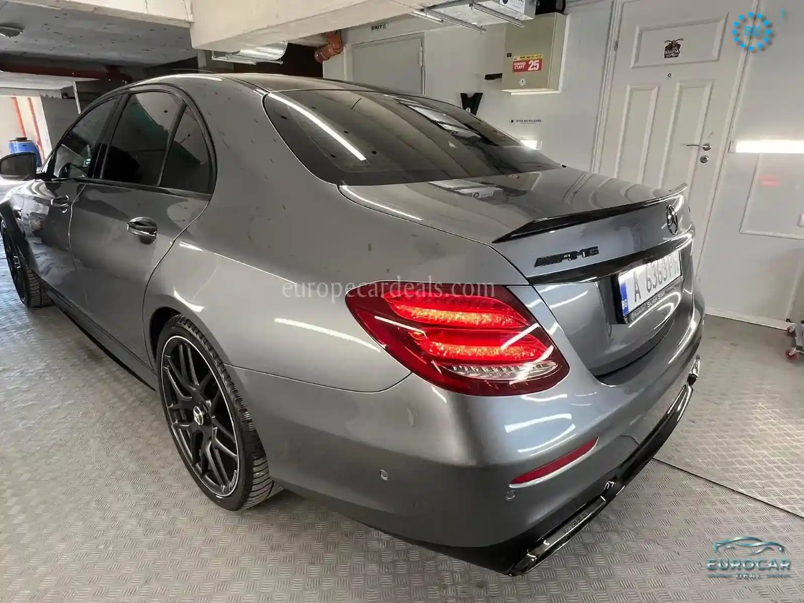 Mercedes-Benz E 63 AMG