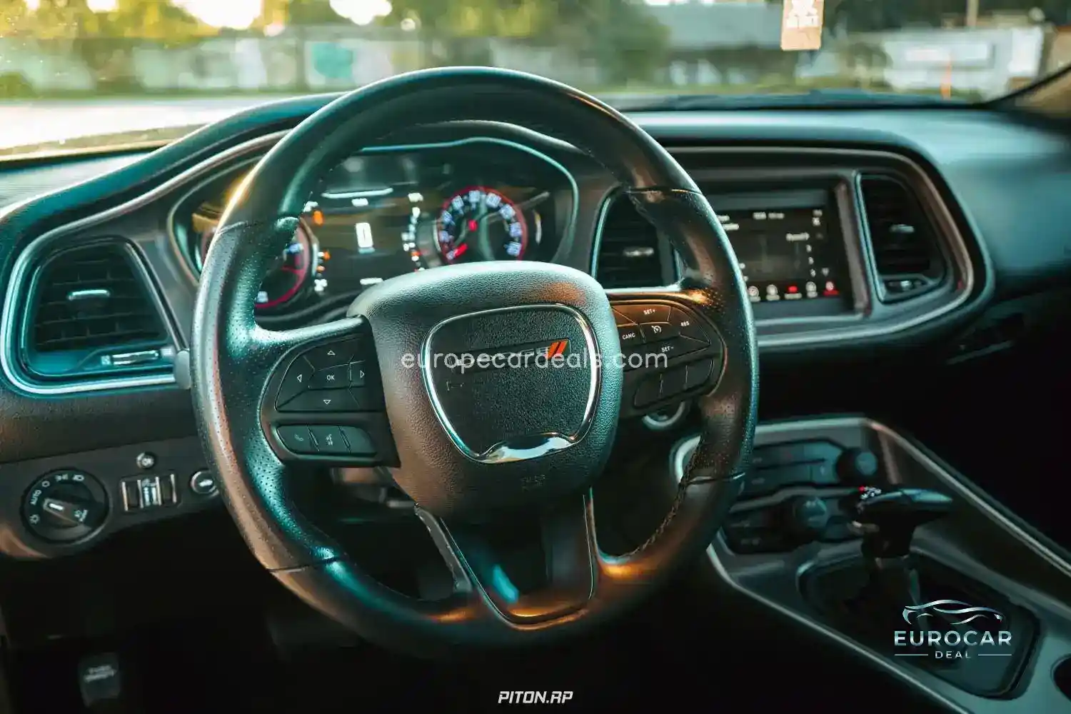 Dodge Challenger
