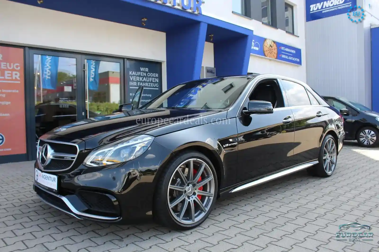 Mercedes-Benz E 63 AMG