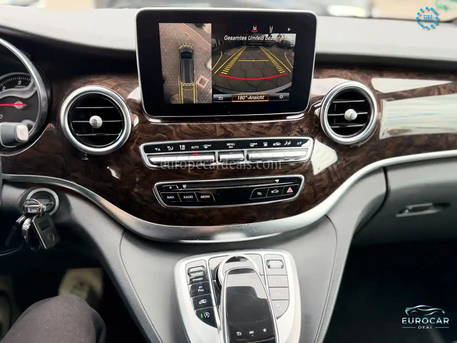 Mercedes-Benz V 250