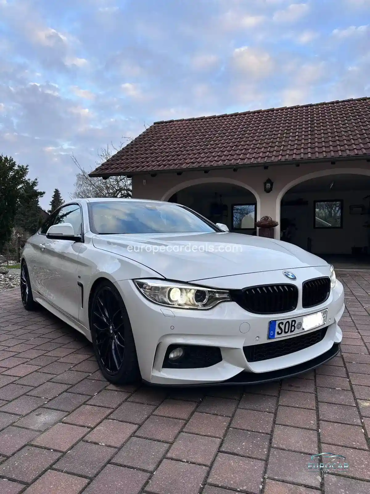 BMW 324