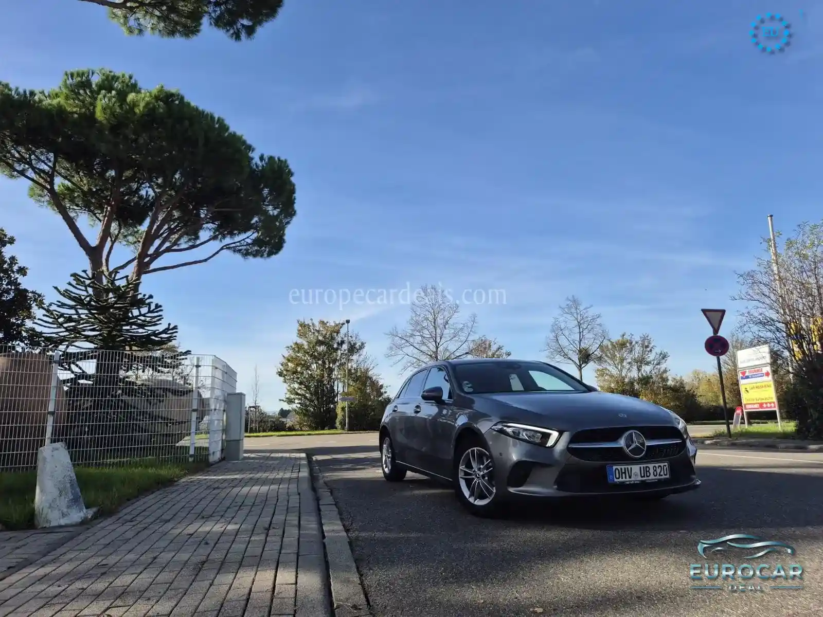 Mercedes-Benz A 200