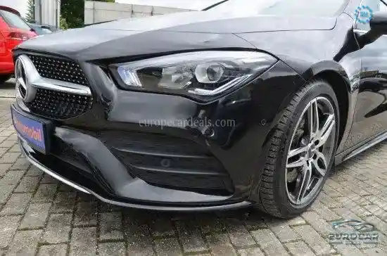 Mercedes-Benz CLA 220 Shooting Brake