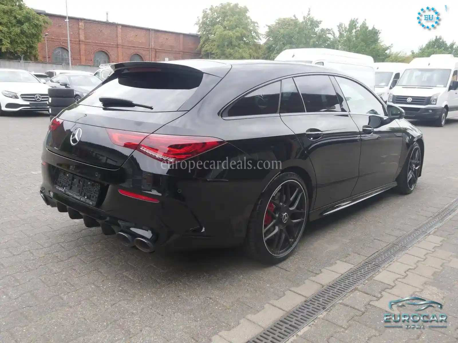 Mercedes-Benz CLA 45 AMG Shooting Brake