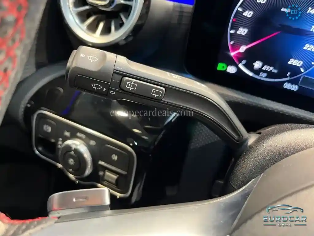 Mercedes-Benz A 220