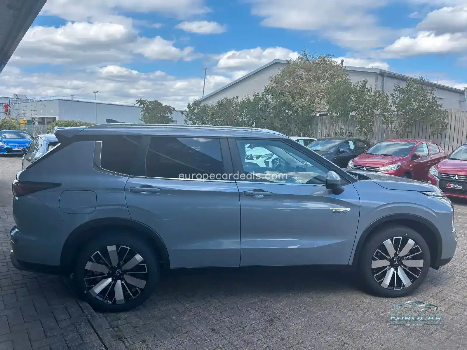 Mitsubishi Plug-in Hybrid Outlander