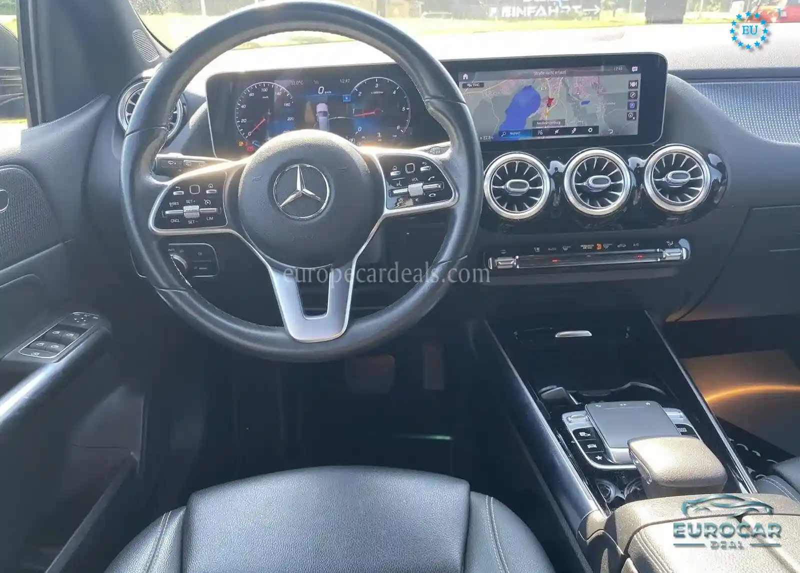 Mercedes-Benz B 220