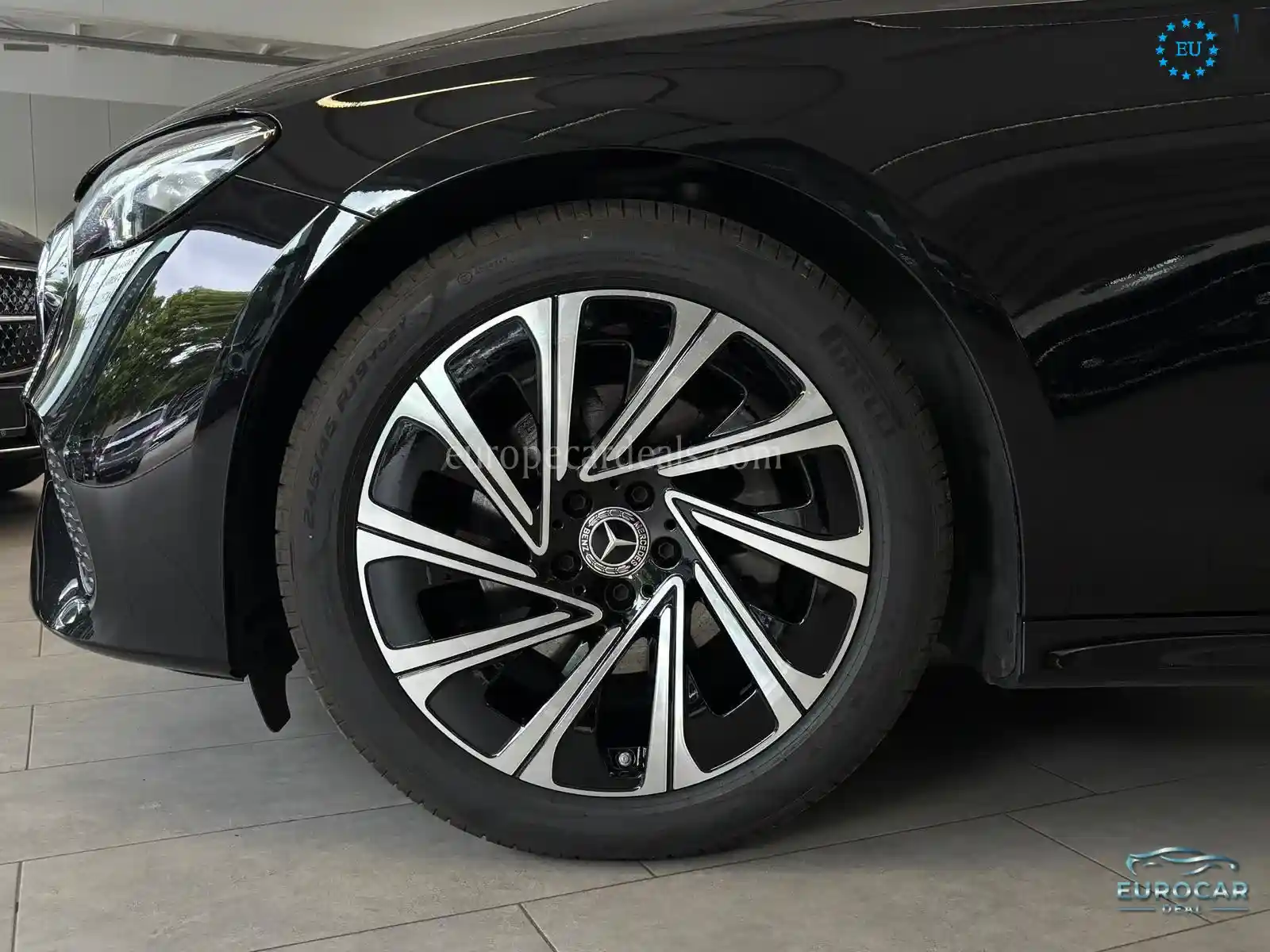 Mercedes-Benz E 200