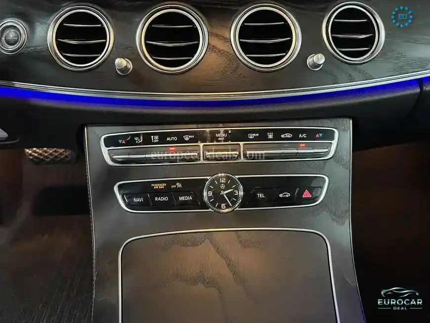 Mercedes-Benz E 400