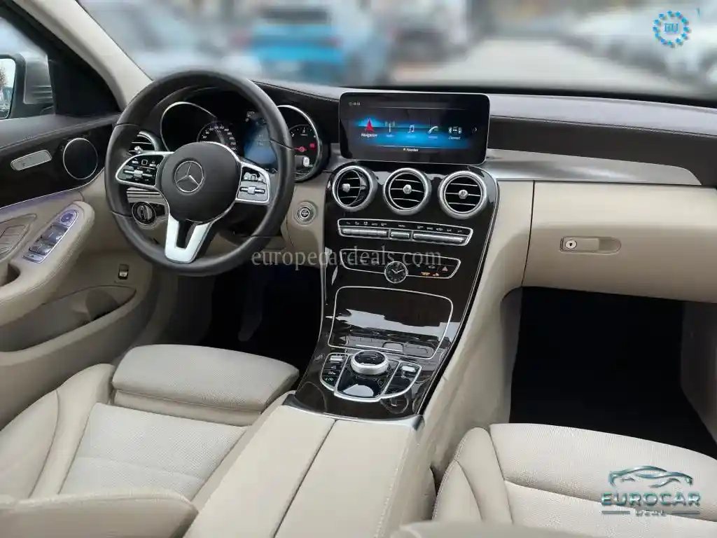 Mercedes-Benz C 220