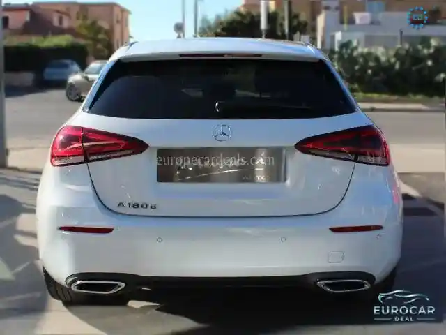 Mercedes-Benz A 180