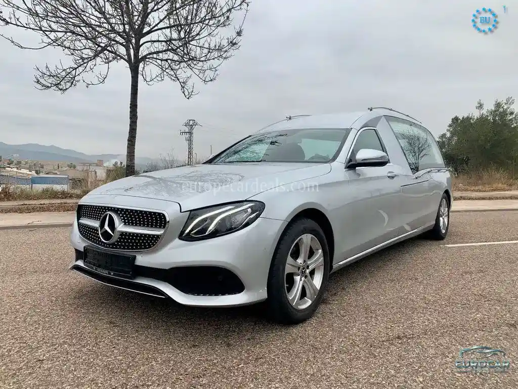 Mercedes-Benz E 200