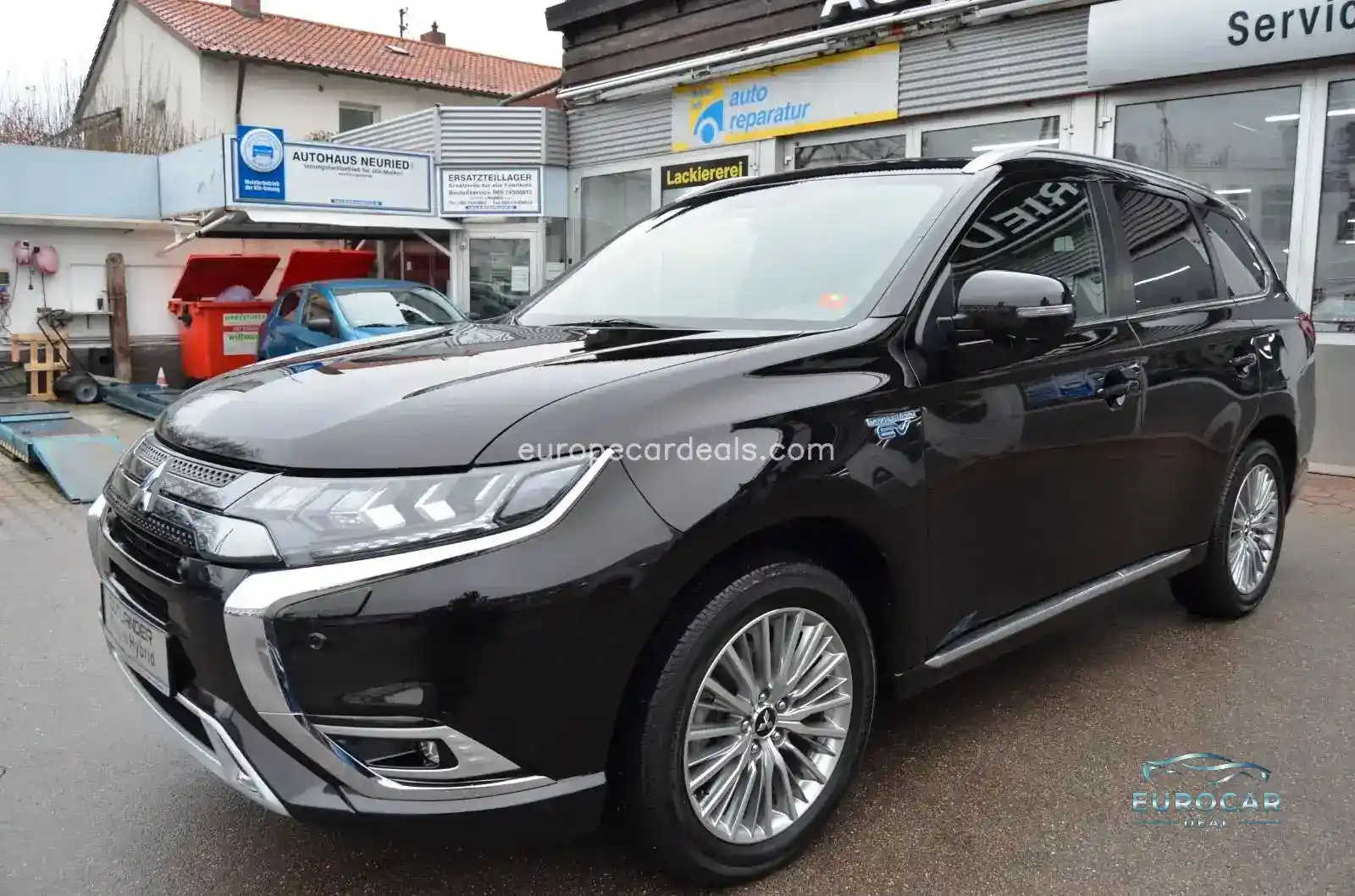 Mitsubishi Plug-in Hybrid Outlander