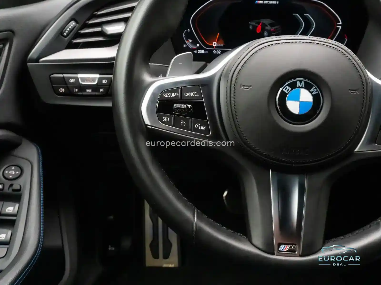 BMW M235