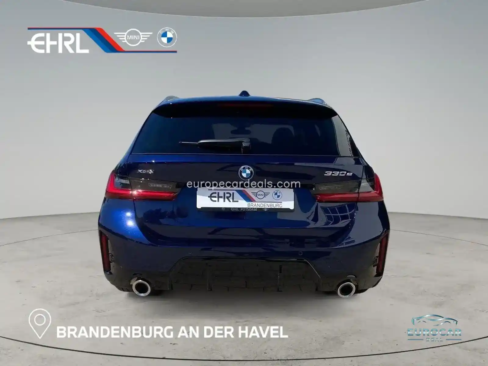 BMW 330