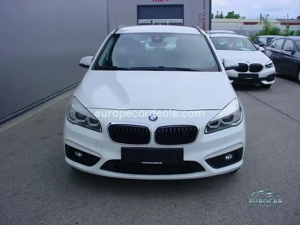 BMW 216