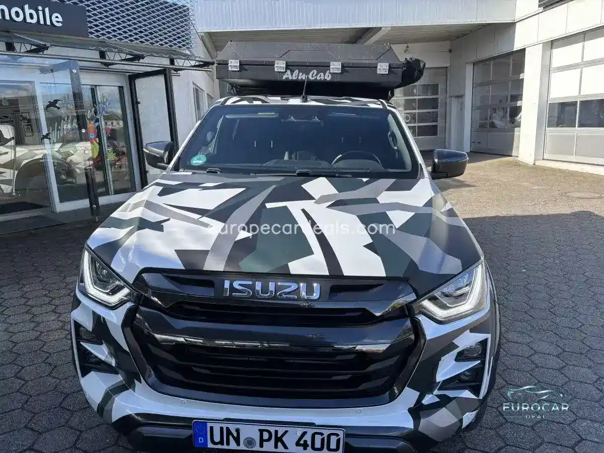 Double Cab 4WD V-CROSS A/T MODE-CAB Fahrw.