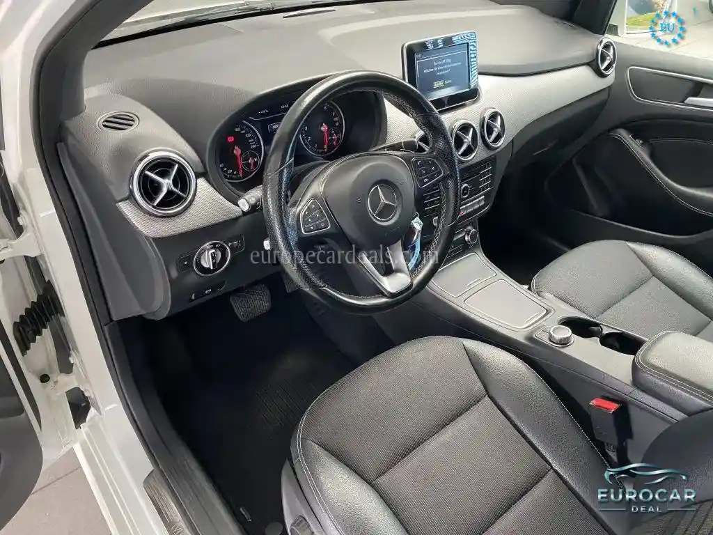 Mercedes-Benz B 200