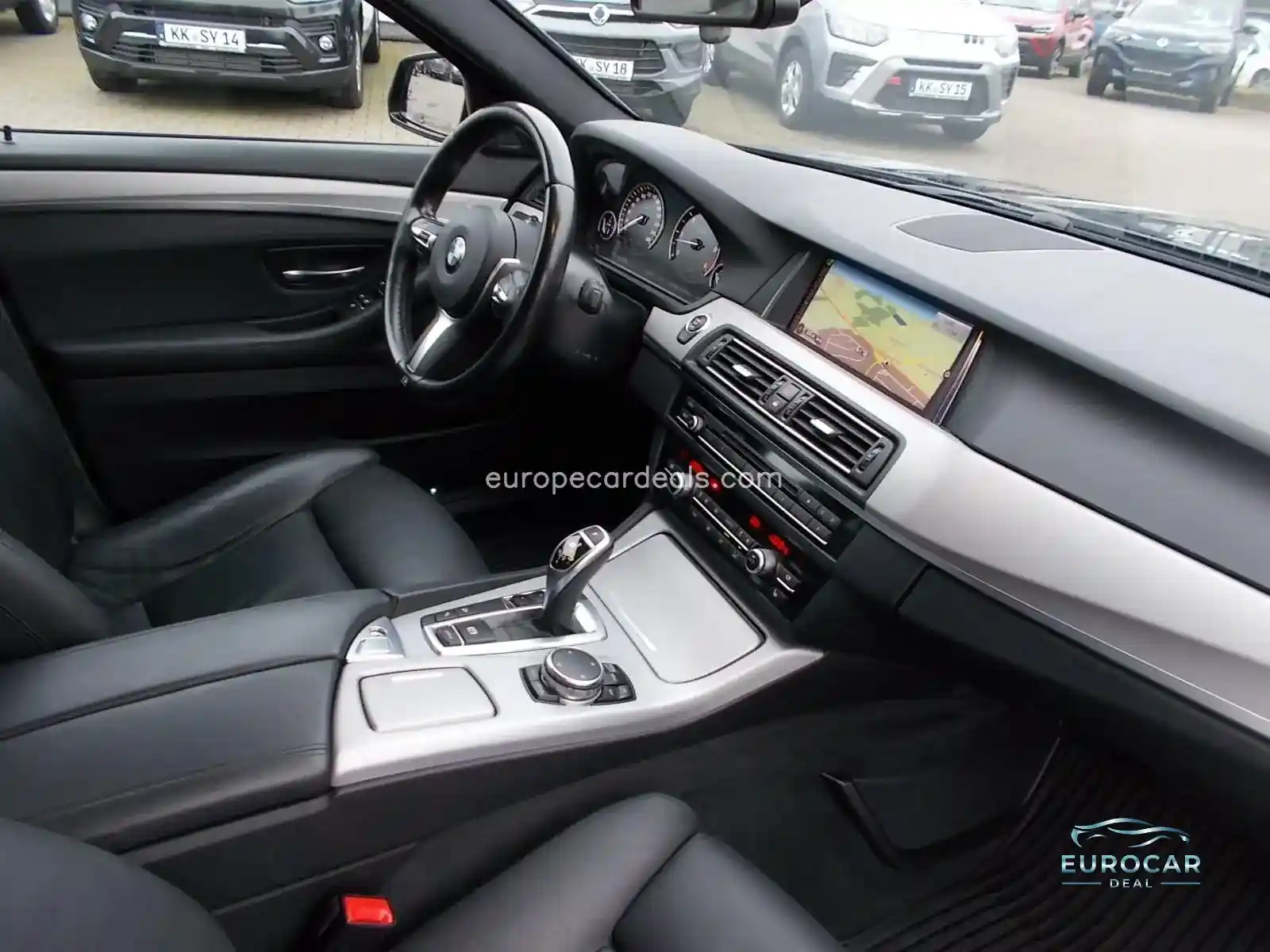 BMW M550