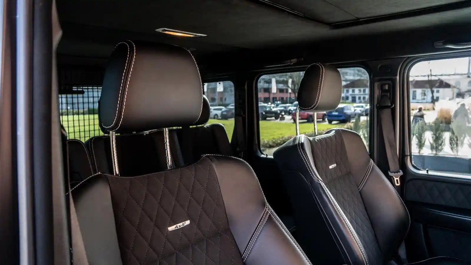 Mercedes-Benz G 500
