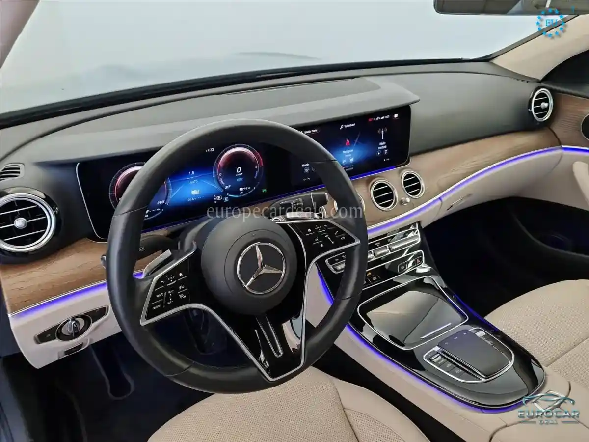 Mercedes-Benz E 300