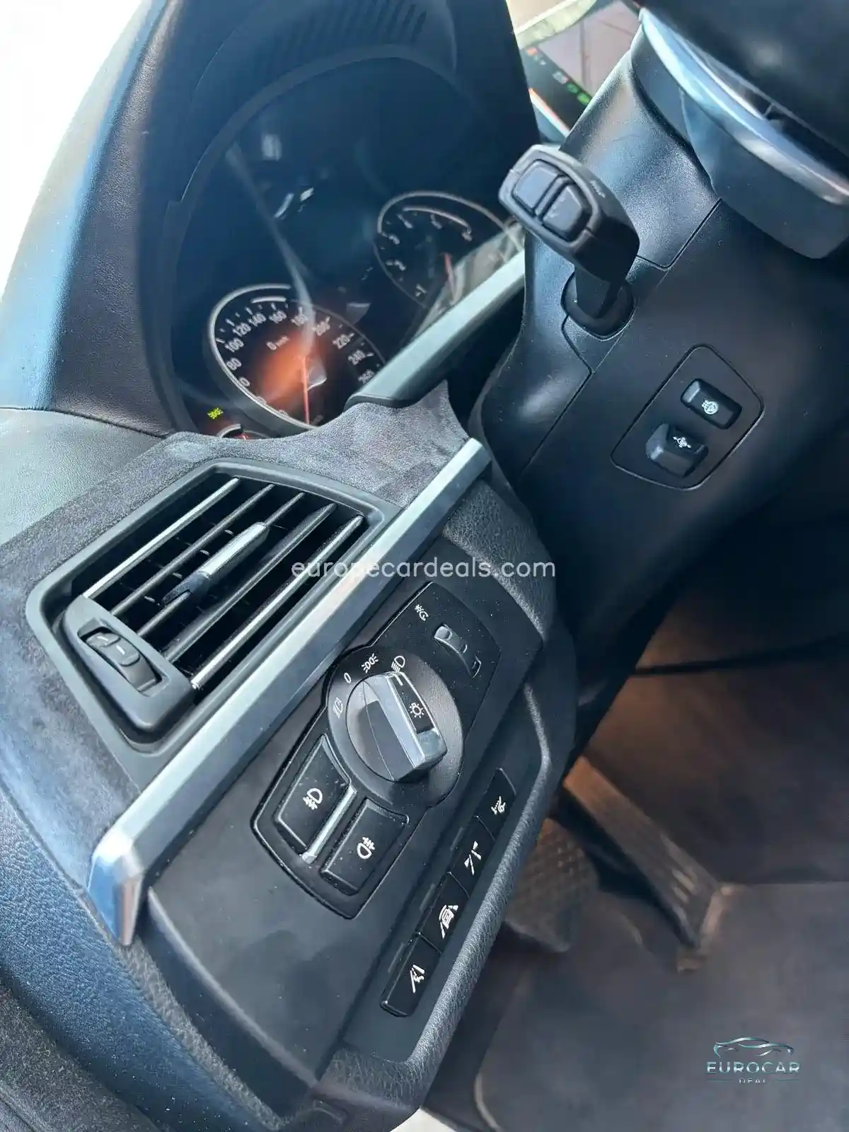 640