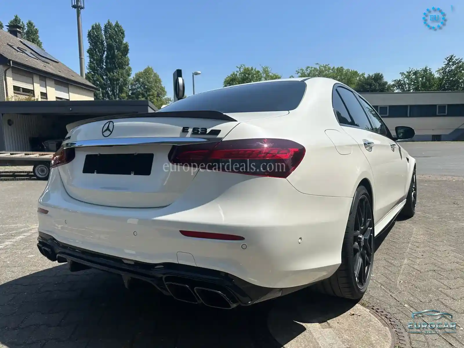 Mercedes-Benz E 63 AMG