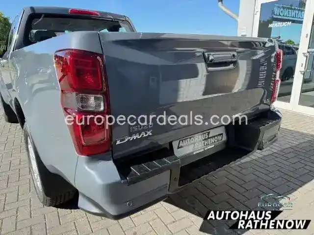 Space Cab 4WD L 1.9 TD EU6e Totwinkelassis