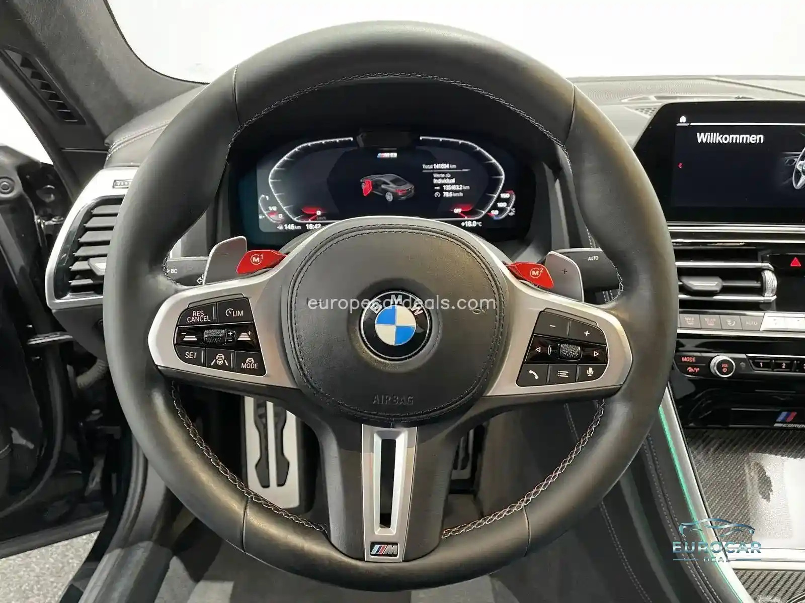 BMW M8