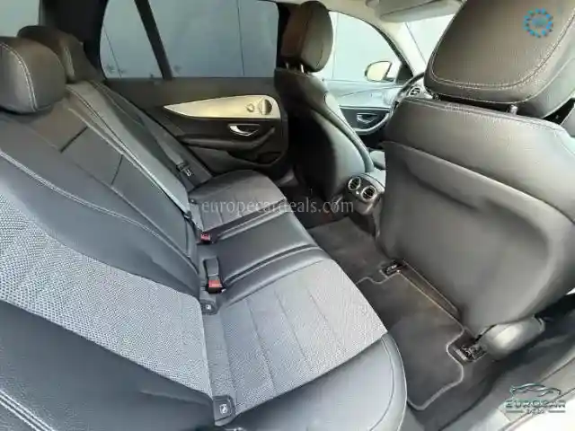 Mercedes-Benz E 400