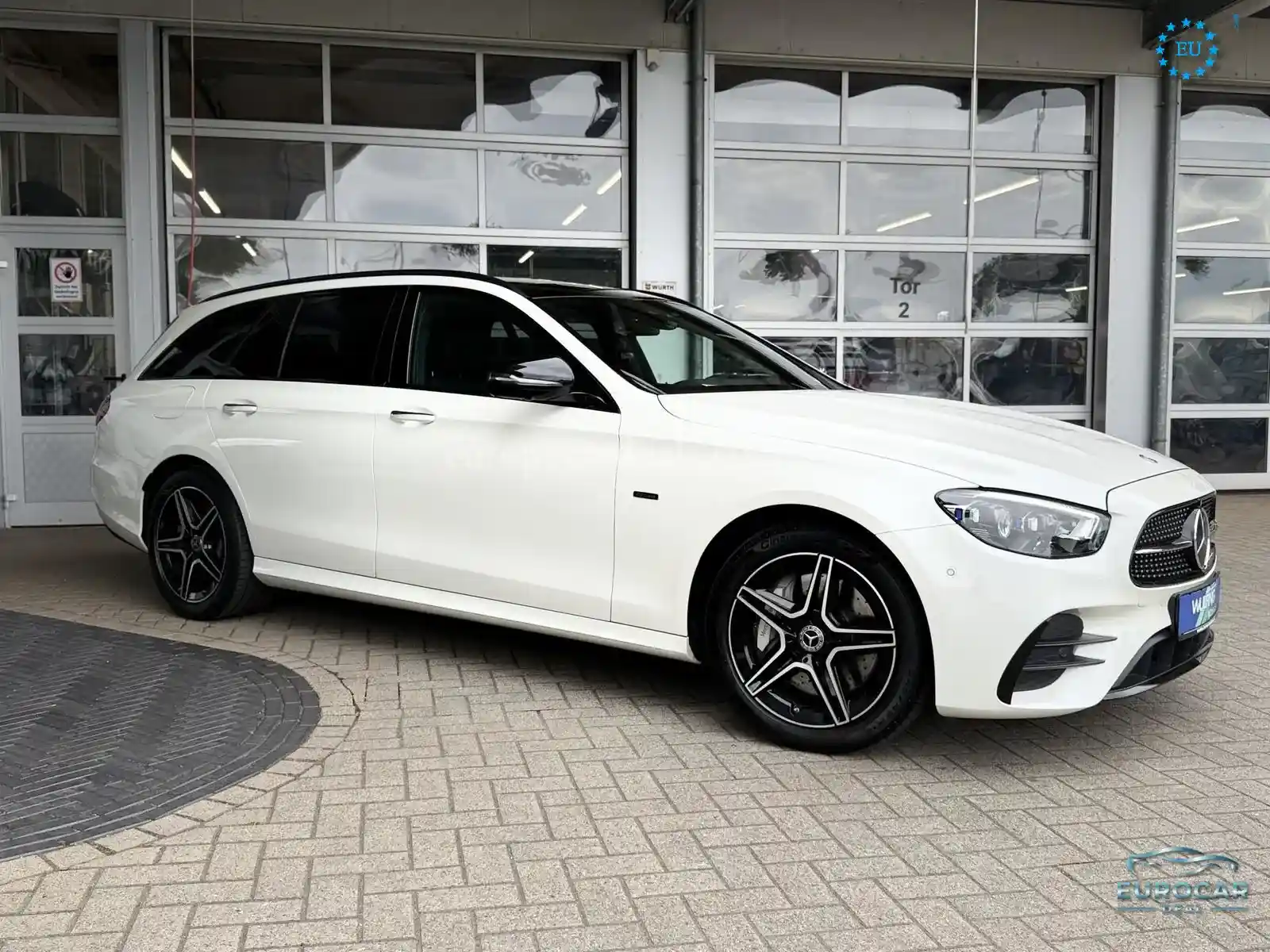 Mercedes-Benz E 300