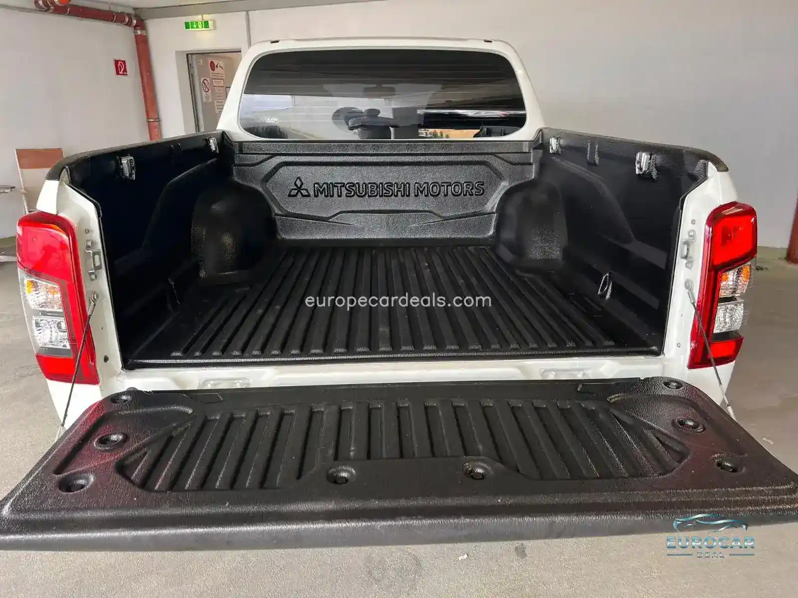 Mitsubishi L200