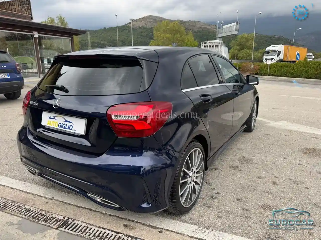 Mercedes-Benz A 200