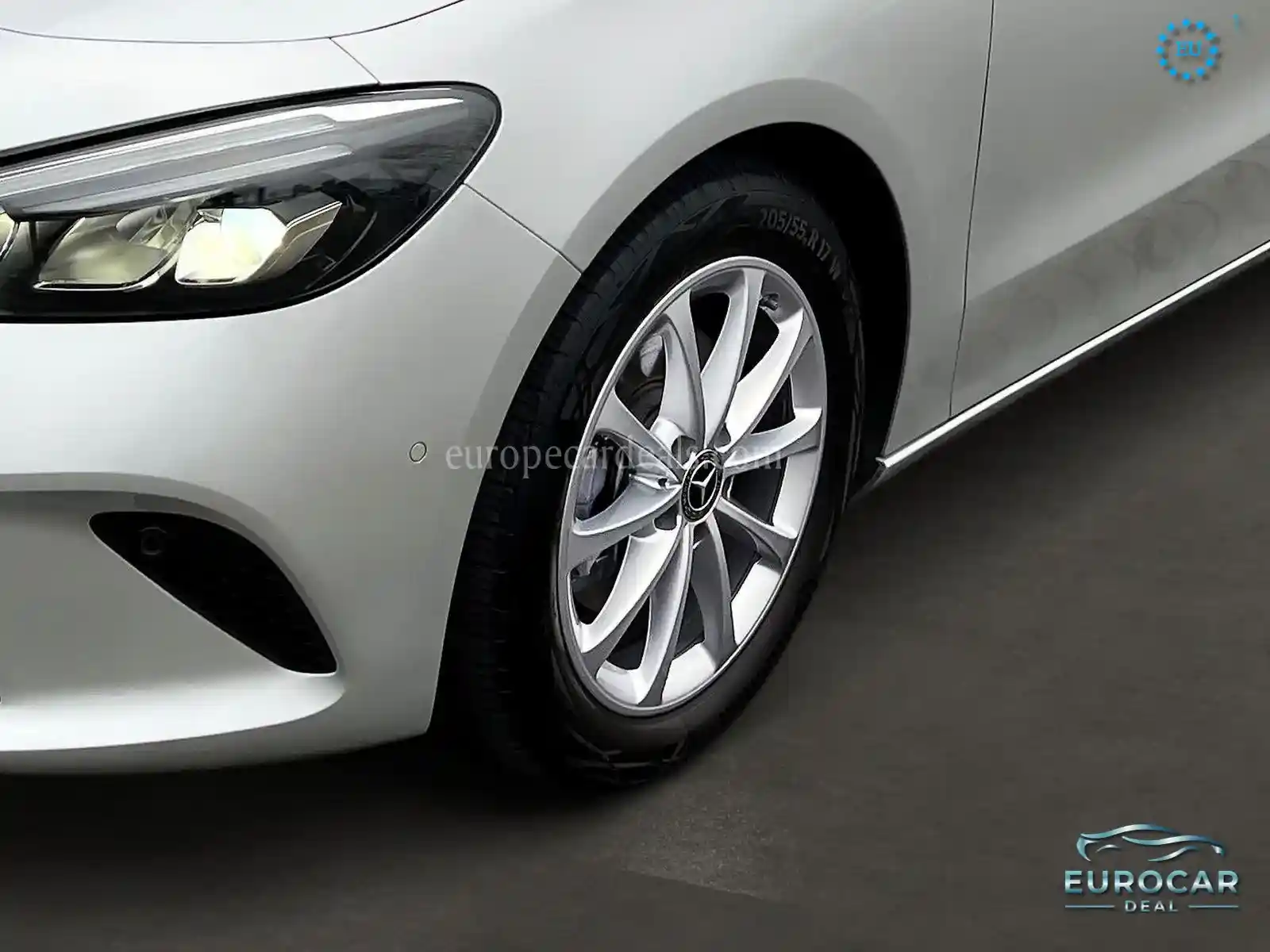 Mercedes-Benz B 200