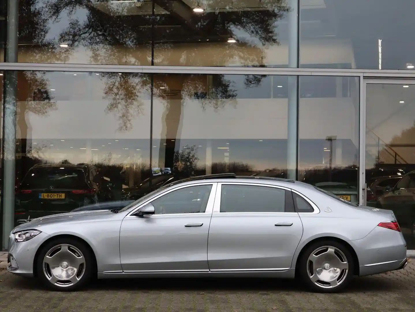 Mercedes-Benz S 680