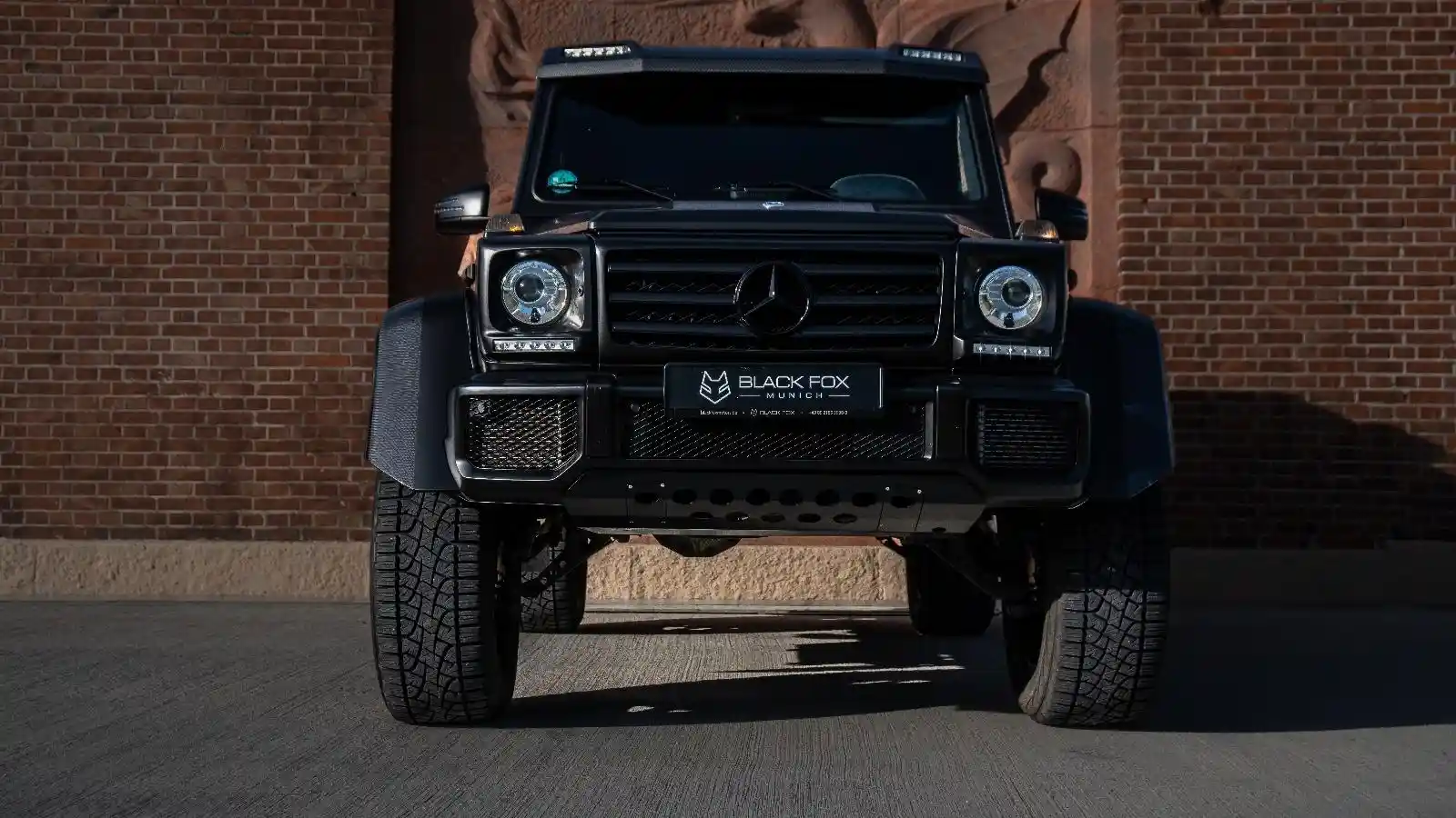 Mercedes-Benz G 500