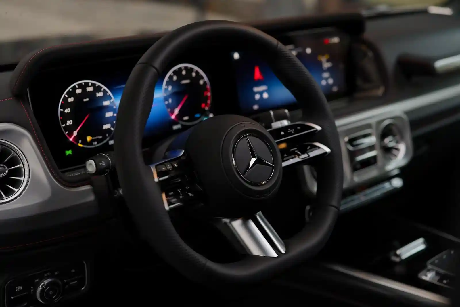Mercedes-Benz G 500